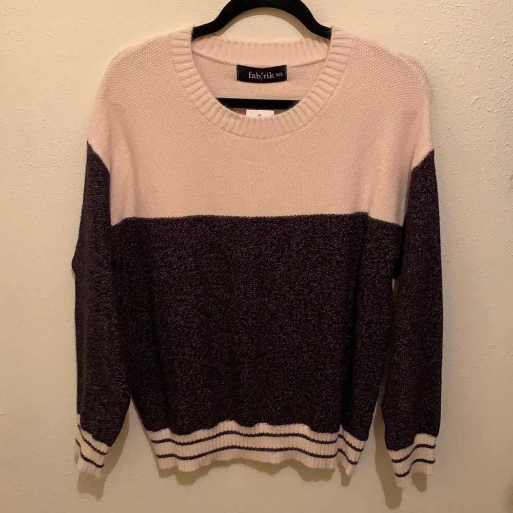 Black and Cream Colorblock Sweater: Fabrik